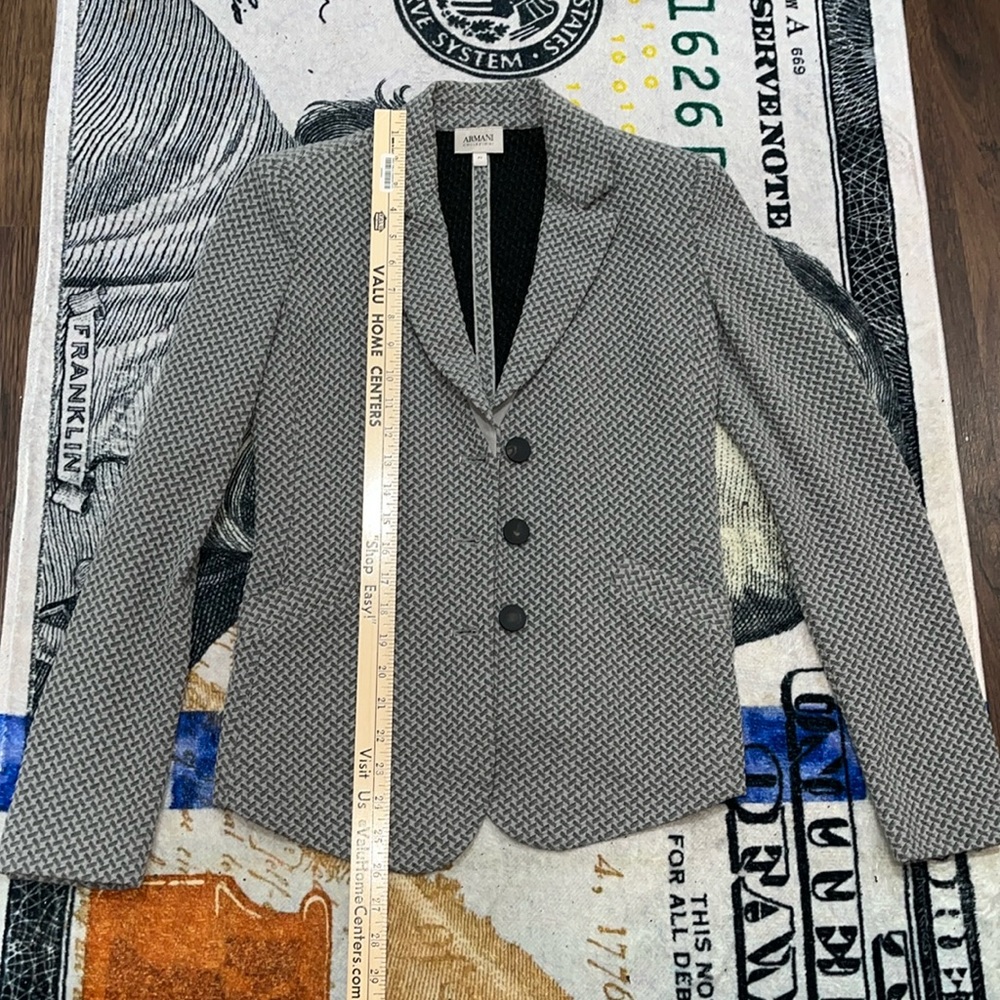 Armani Blazer. GUC. 42.
